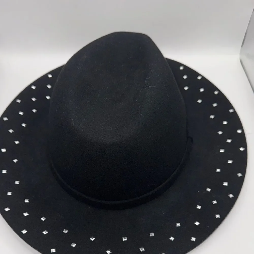 Black Studded wool Women's Hat